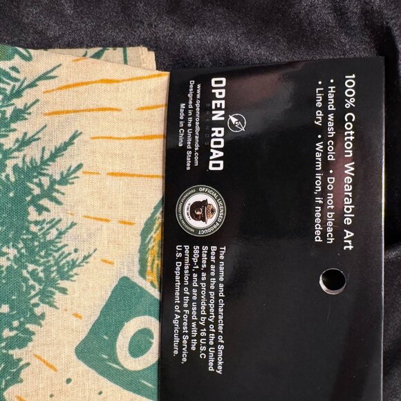 Vintage Smokey Bear Bandana | 100% Cotton | 21"x21" - Picture 5 of 6